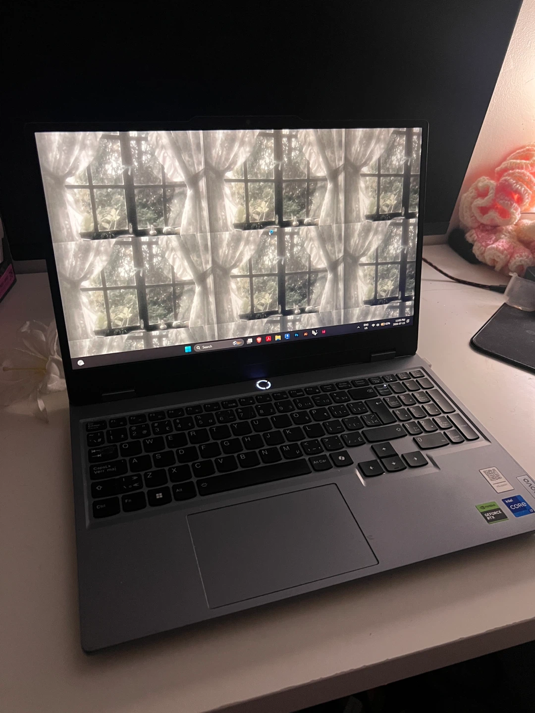 Lenovo LOQ 15IRX9 Gaming Laptop