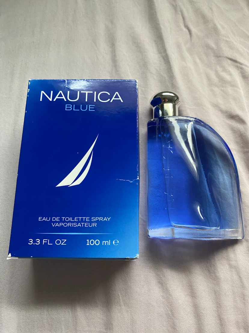 Nautica Blue Eau de Toilette Spray for Men, 100ml