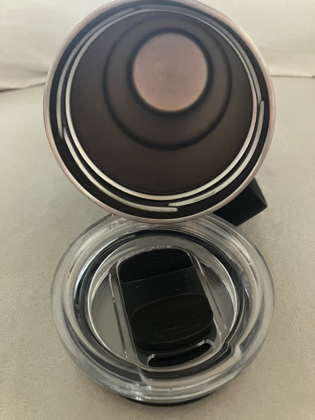 Yeti 20oz Rambler travel mug - photo 3
