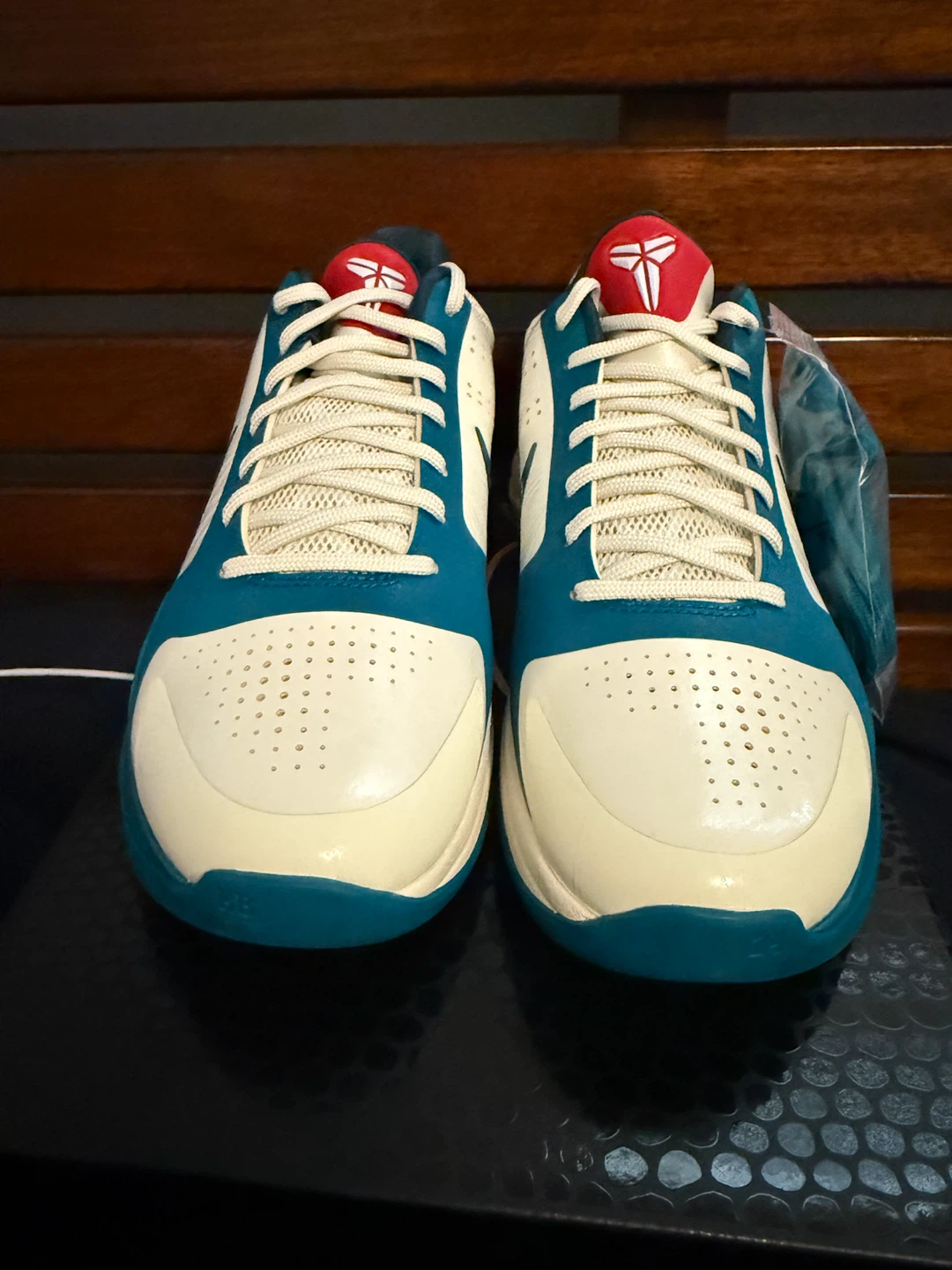 Nike Kobe 5 Protro “Caitlin Clark” Coconut Milk/Spruce *Sz 10* - photo 4