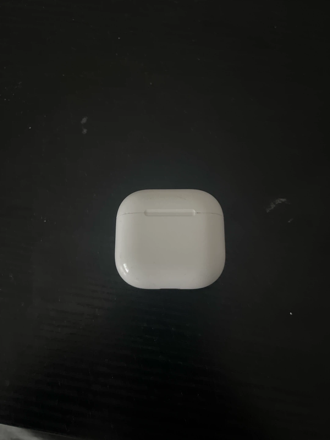Apple AirPods (4th generation)