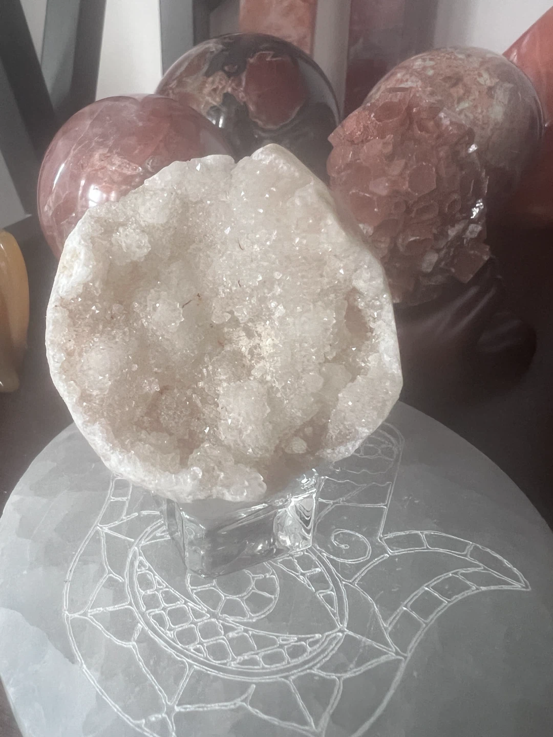 DRUZY AGATE SPHERE