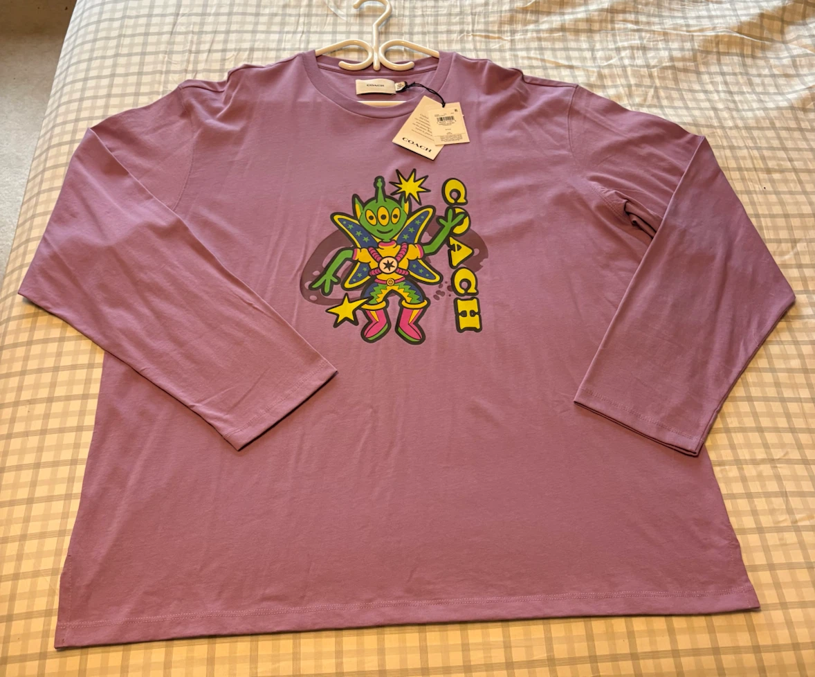 ✨✨Coach Cosmic Long Sleeve T-Shirt