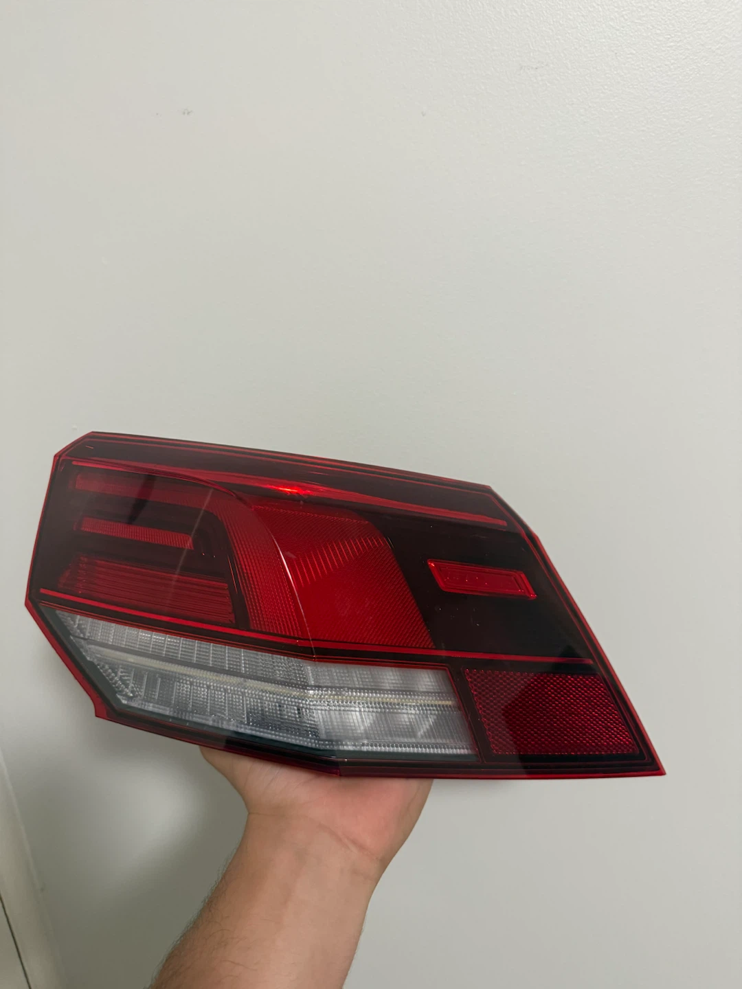Volkswagen GTI MK8 Tail Light - photo 4