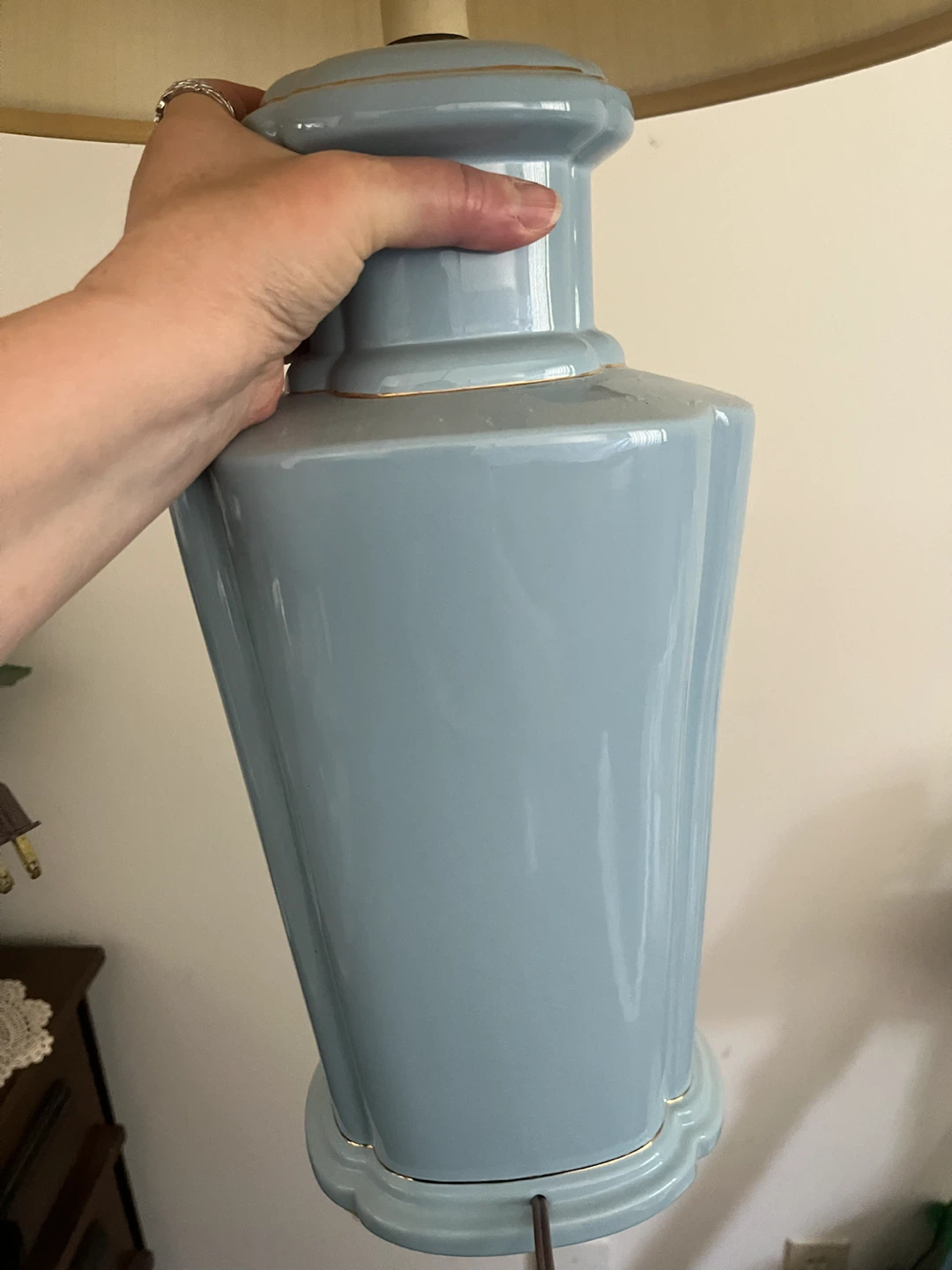 Vintage Blue Ceramic Table Lamp with Floral Design - photo 5