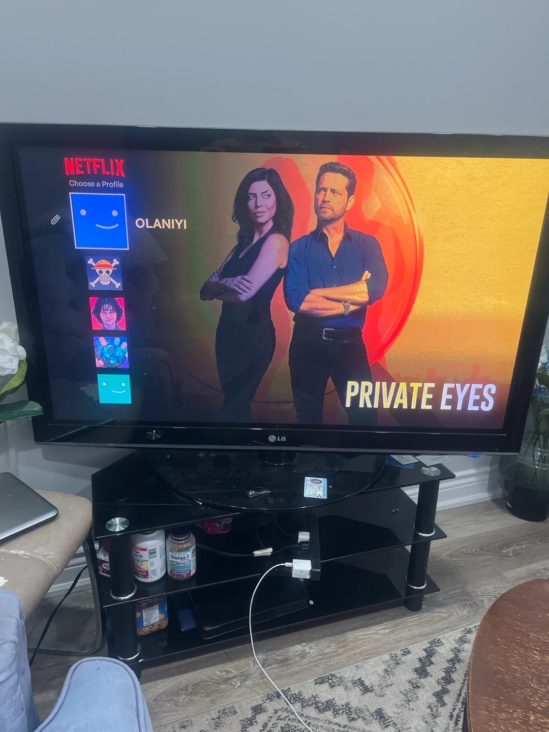 LG Television