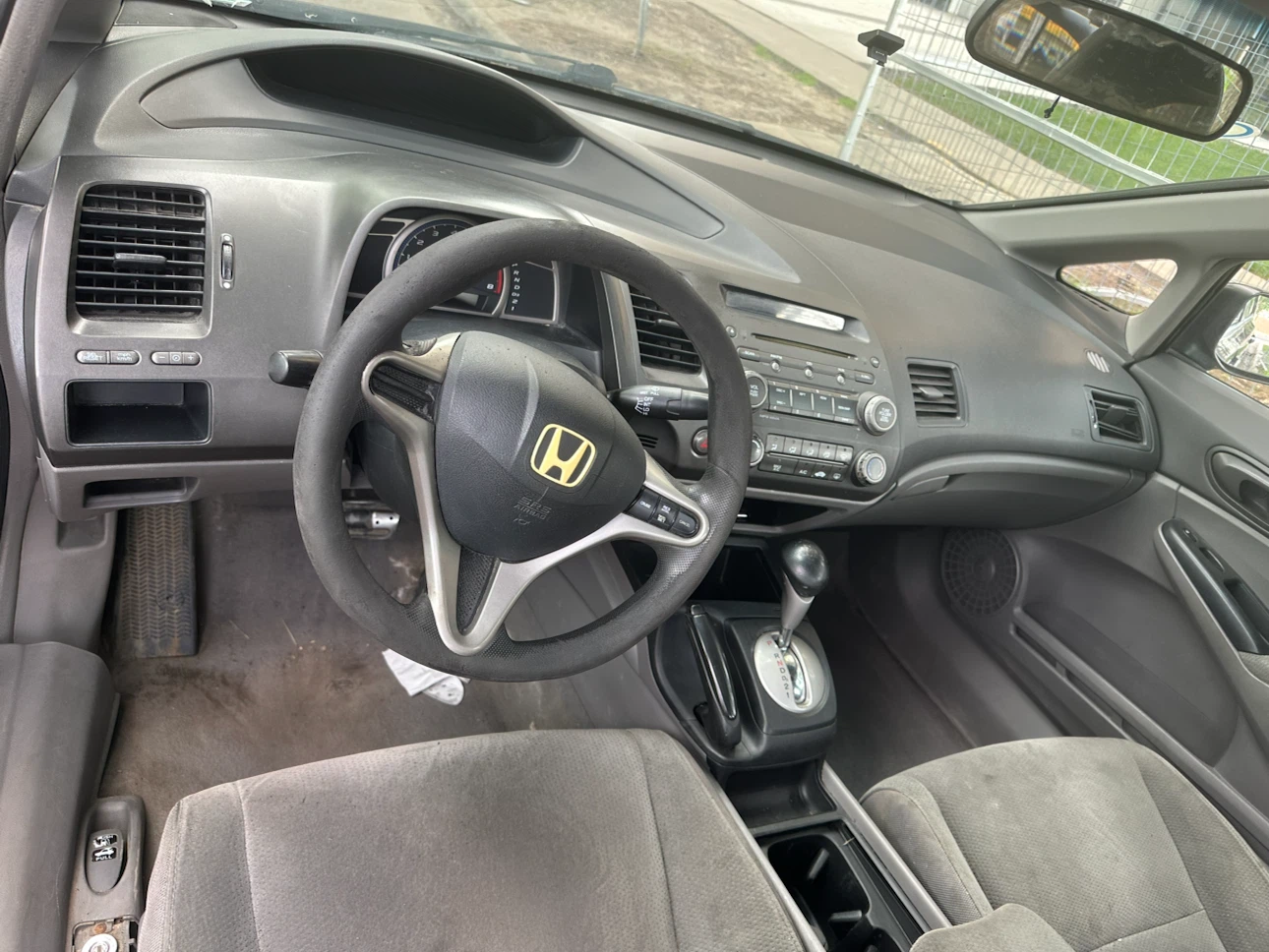 Black Honda Civic Sedan 2010 rebuilt - photo 4