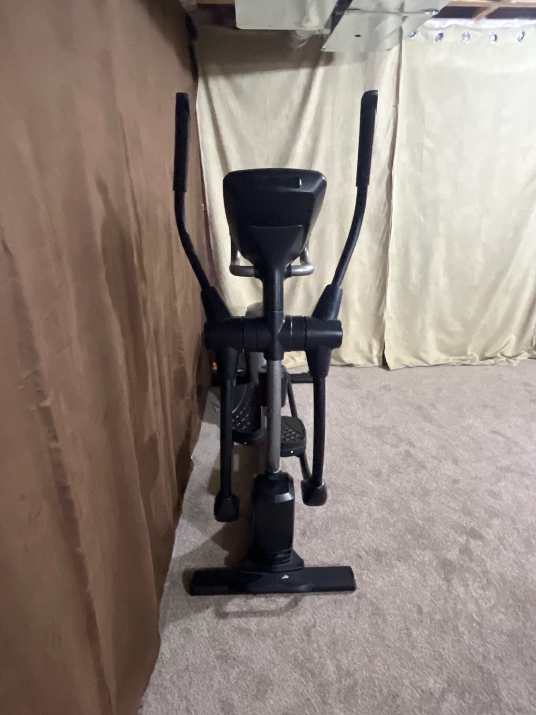 NordicTrack Elliptical - photo 2