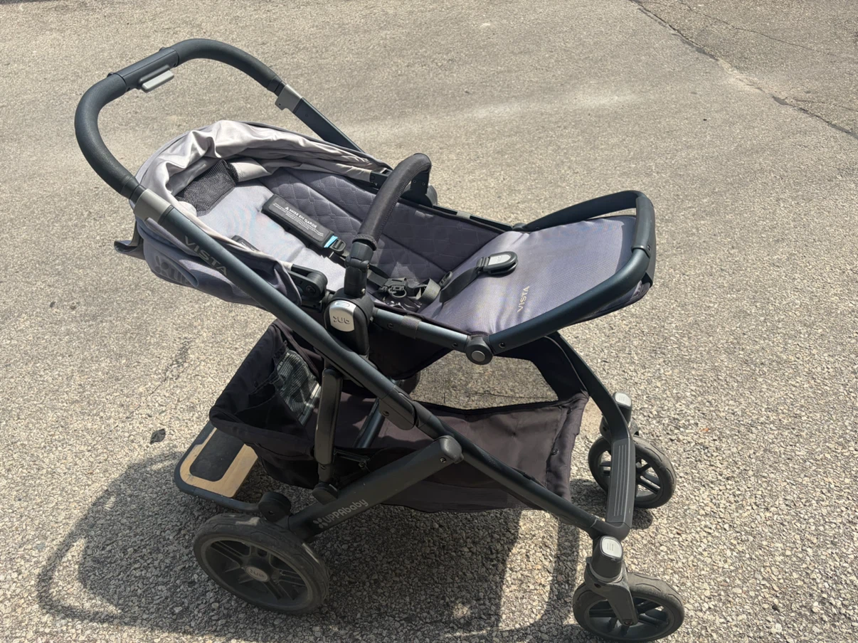 UPPAbaby Vista Stroller with accessories - photo 4