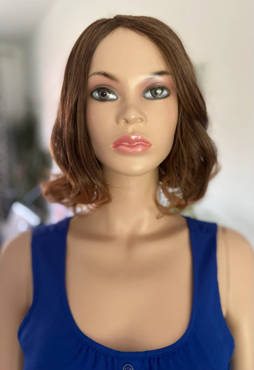NWOT Short, Wavy, Brown Synthetic Wig w/ Side Parting (23787 - photo 2