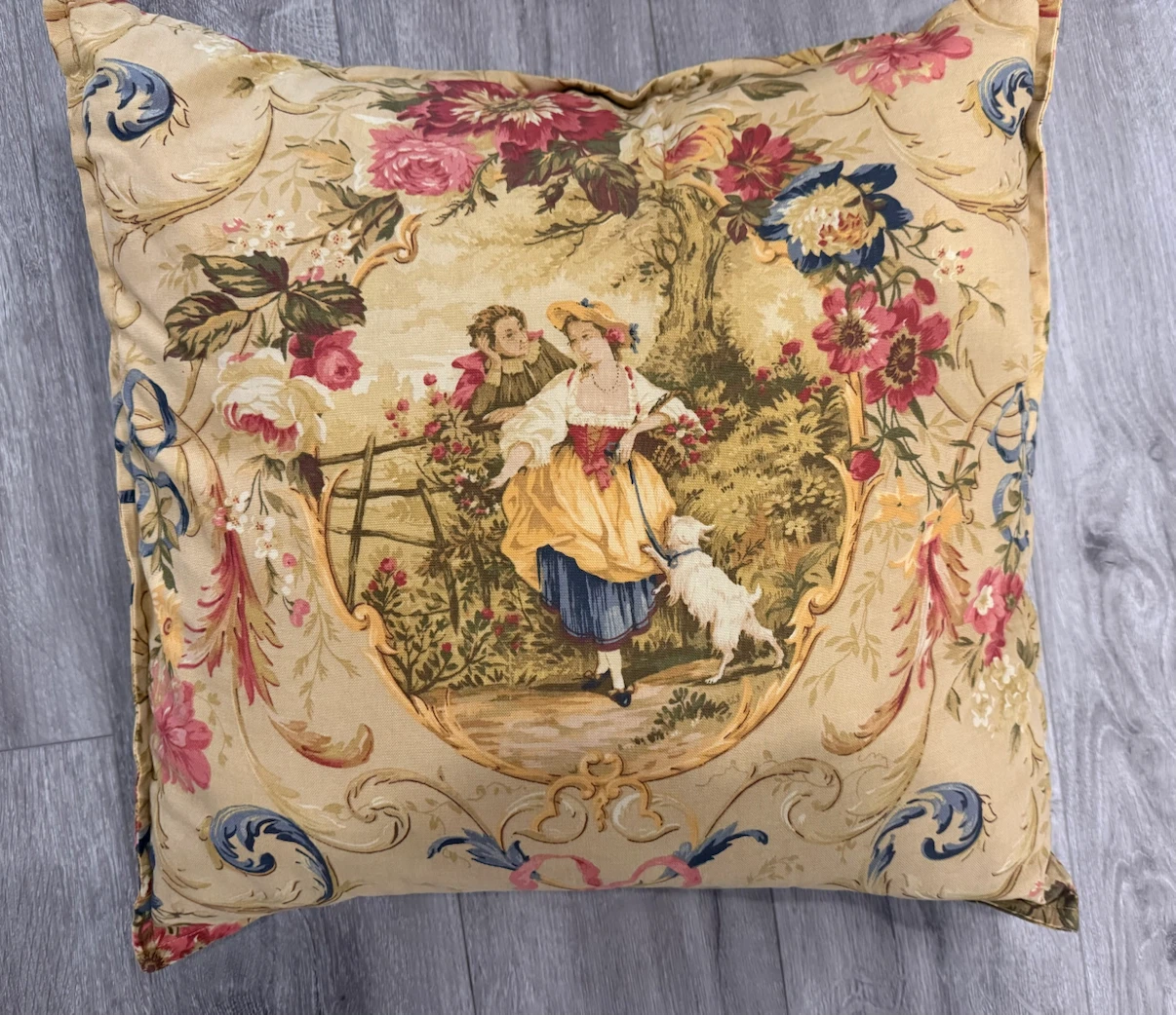 Set of two Victorian French toile pillows - photo 3