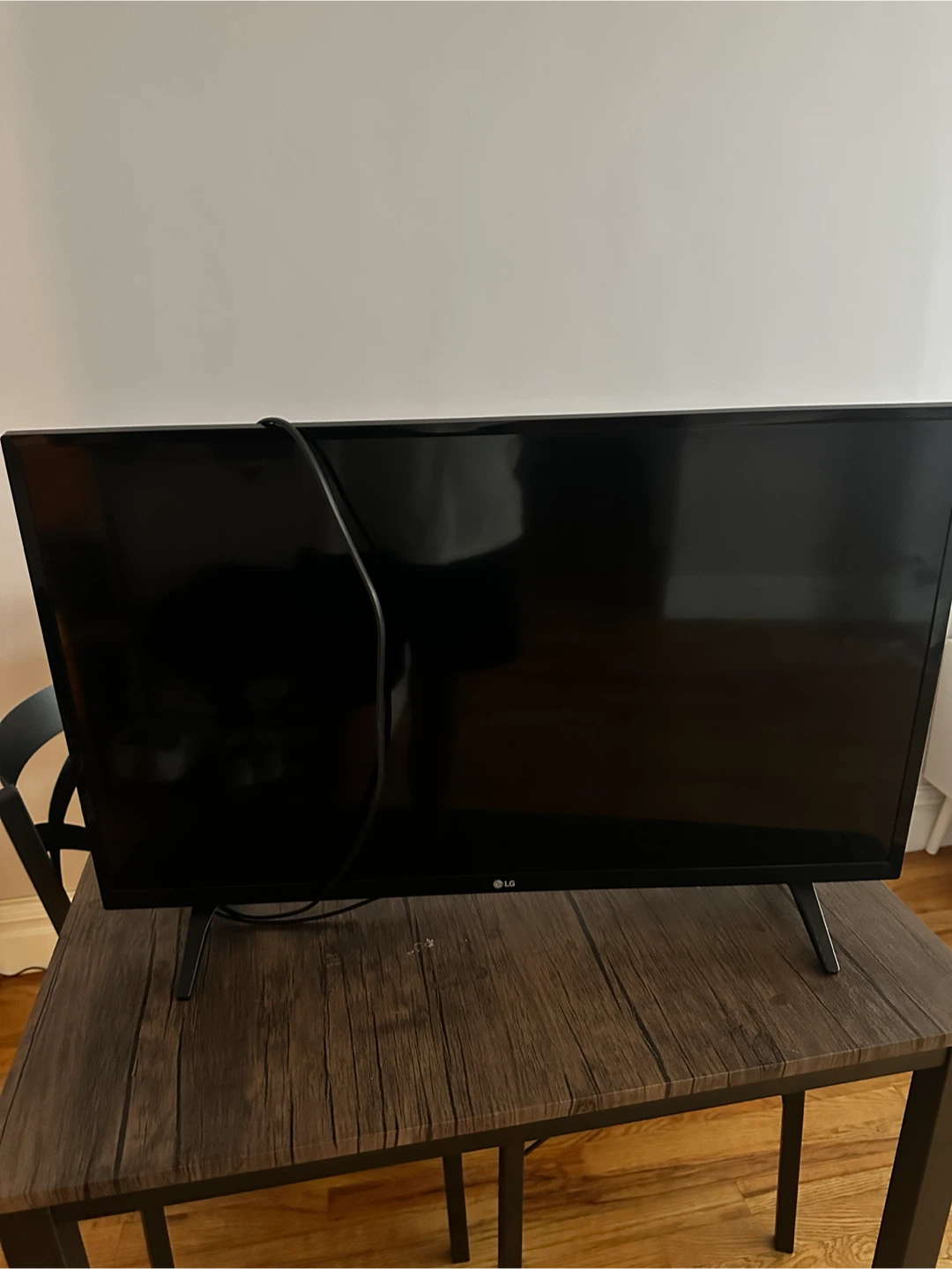LG 32LJ500B 32" TV - photo 3