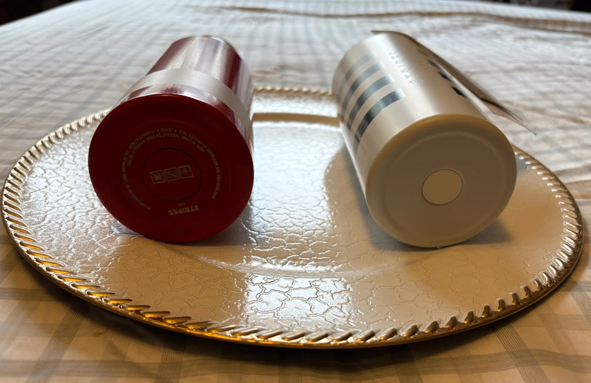 ✨✨STRIPES HBC Water Bottles - photo 2