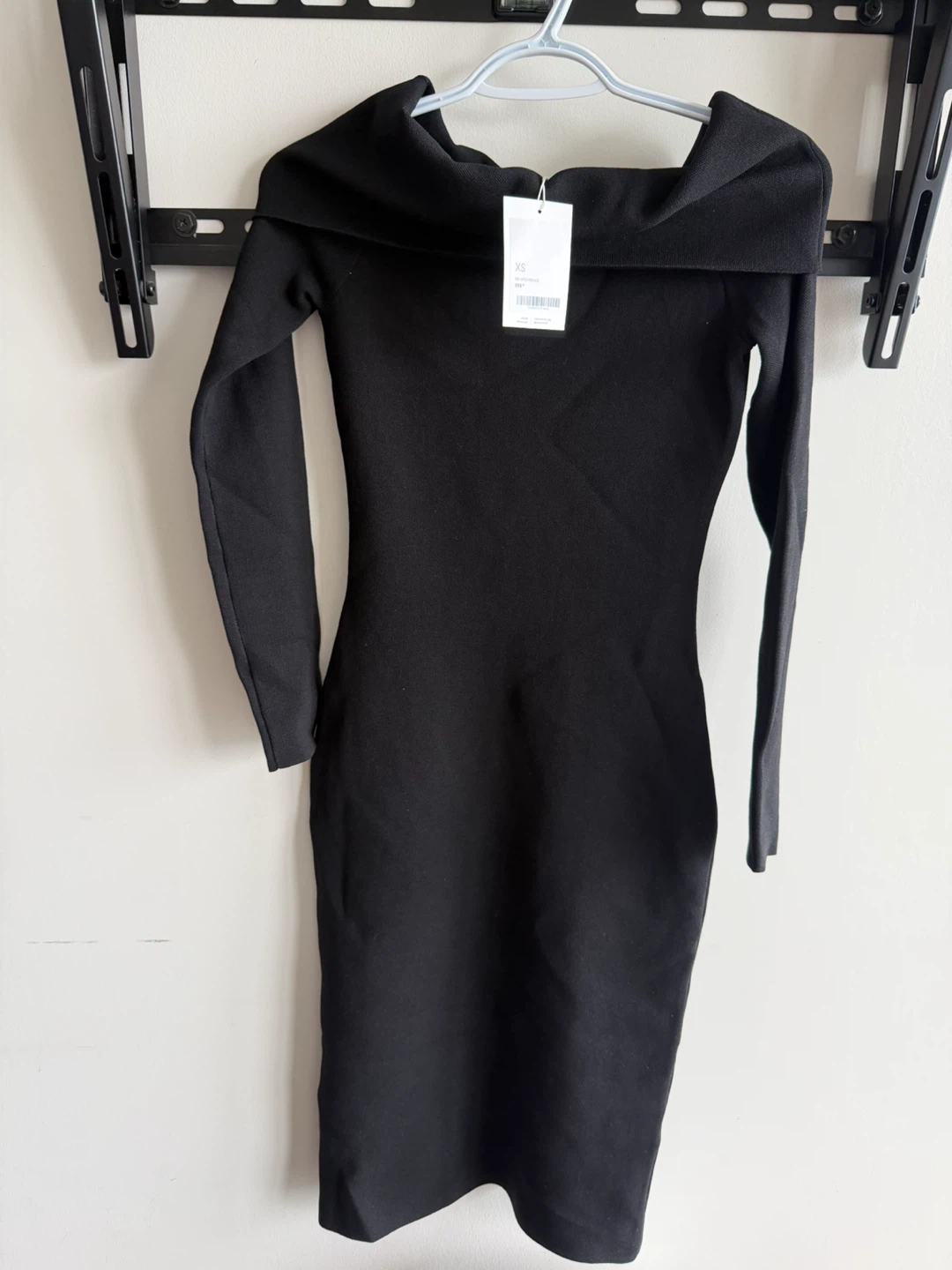 Oak + Fort Black Off-the-Shoulder Knit Dress - XS