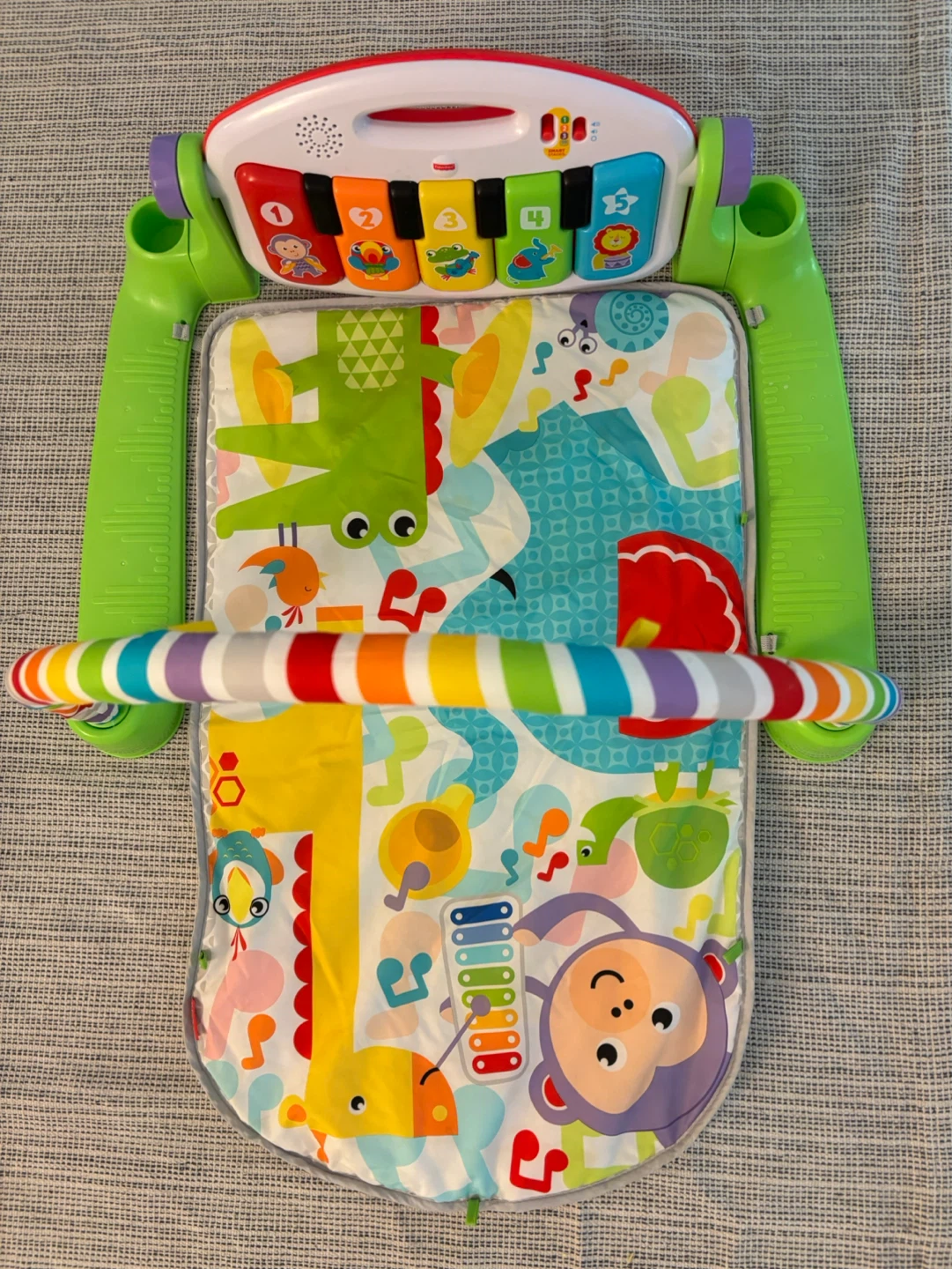 Fisher-Price Deluxe Kick & Play Piano Gym