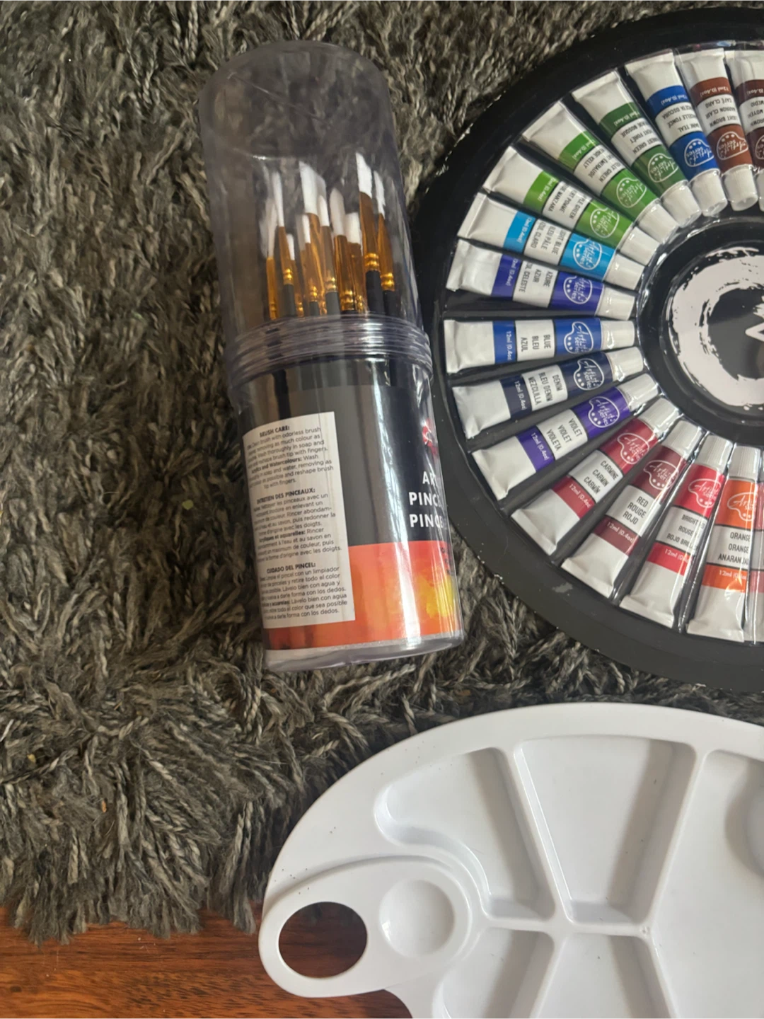 Art Supplies. U dle - photo 4