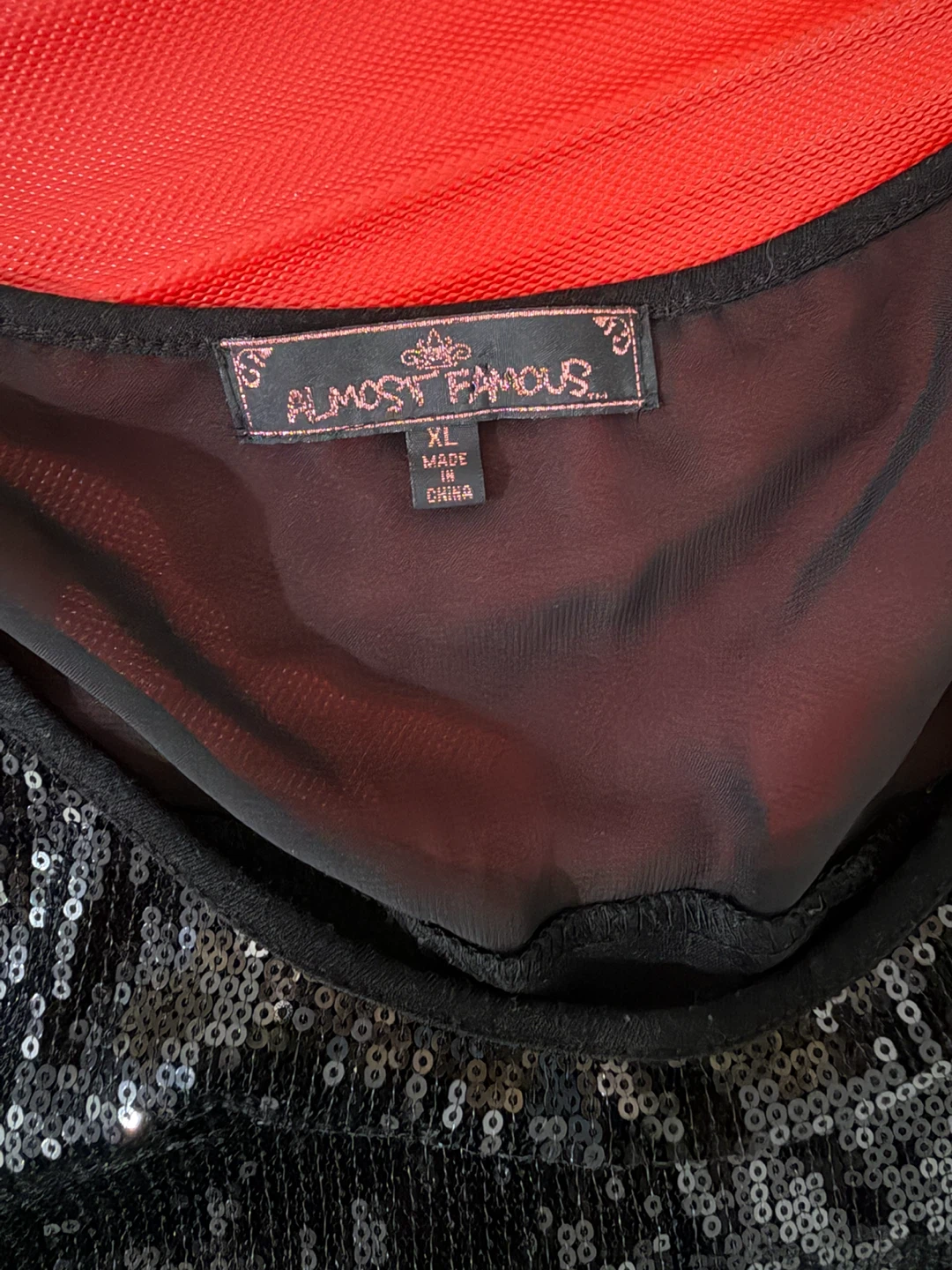Almost Famous Black Sequin Top XL - photo 2