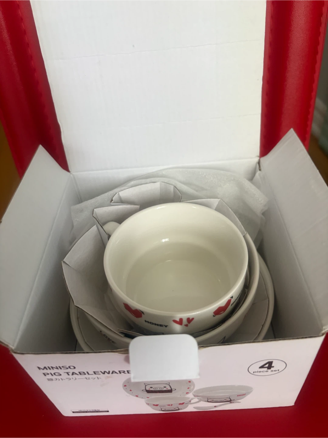 MINISO Pig Tableware 4 Piece Set - photo 3