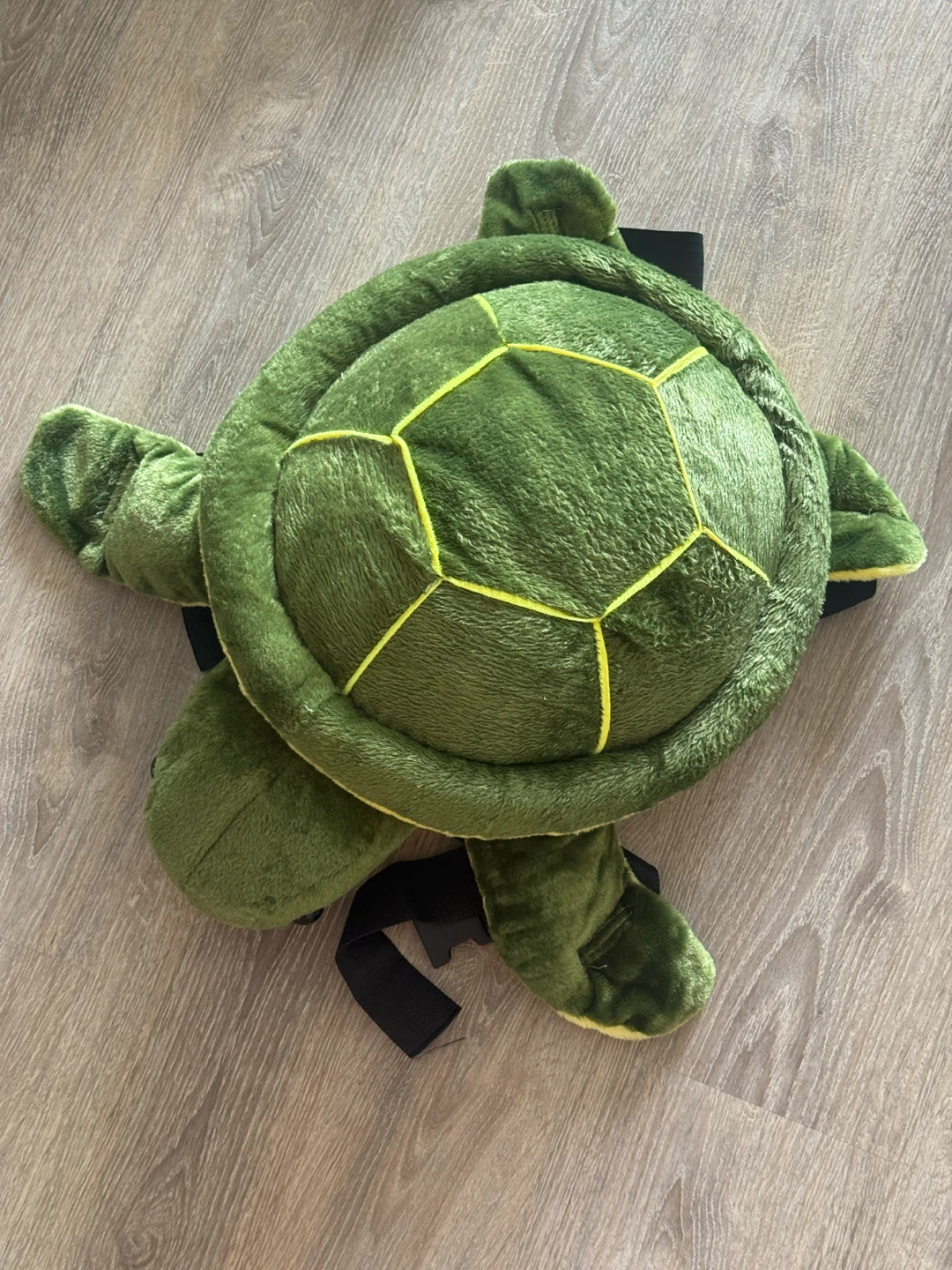 Turtle hip protection pad for snowboarding