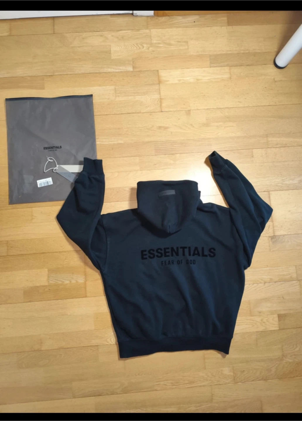 *Extra small*Essentials Hoodie and Sweatpants Set - photo 2