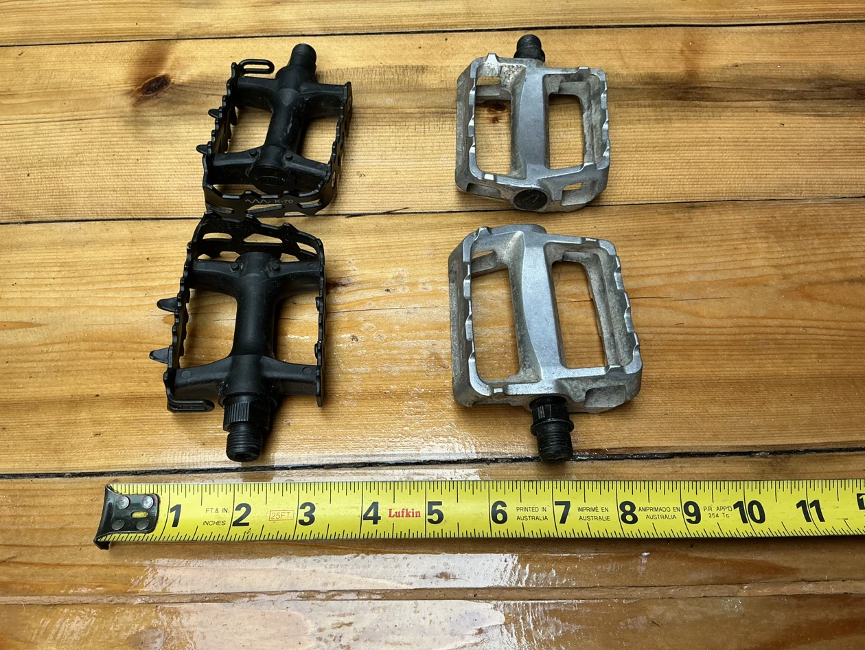 BP-466 Silver & Black Bicycle Pedals ! - photo 4