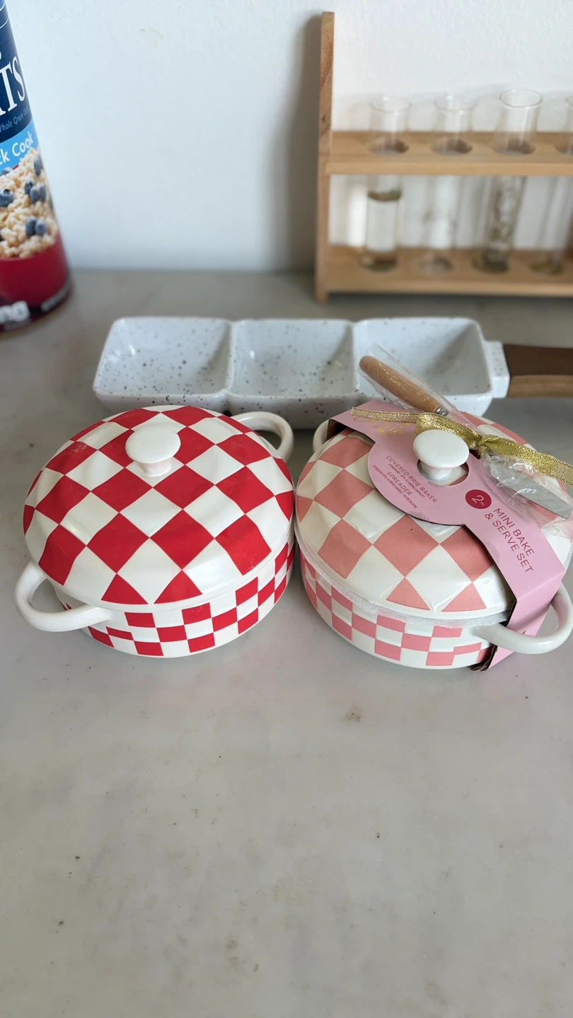 La Cucina Covered Brie Baker & Spreaders Set