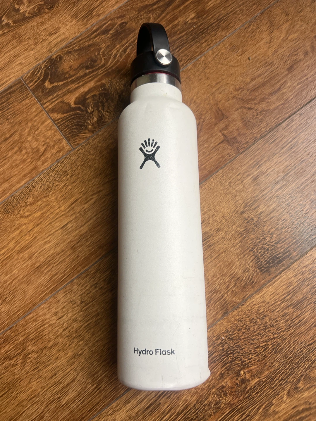 Hydro Flask Water Bottle - photo 2