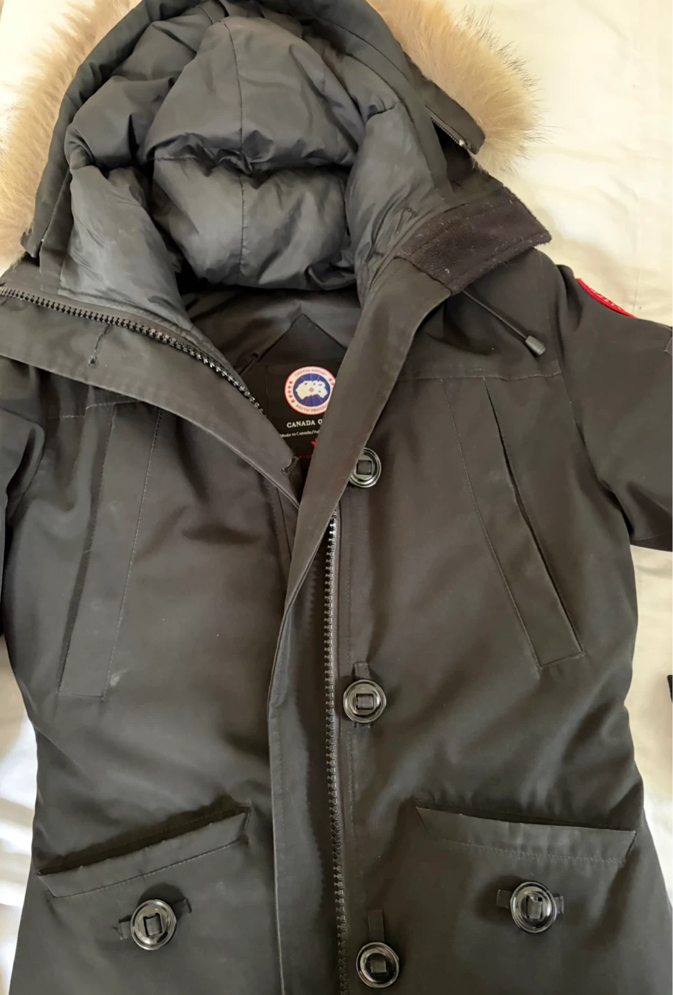 Canada Goose Montebello Parka XS, women, classic black - photo 2