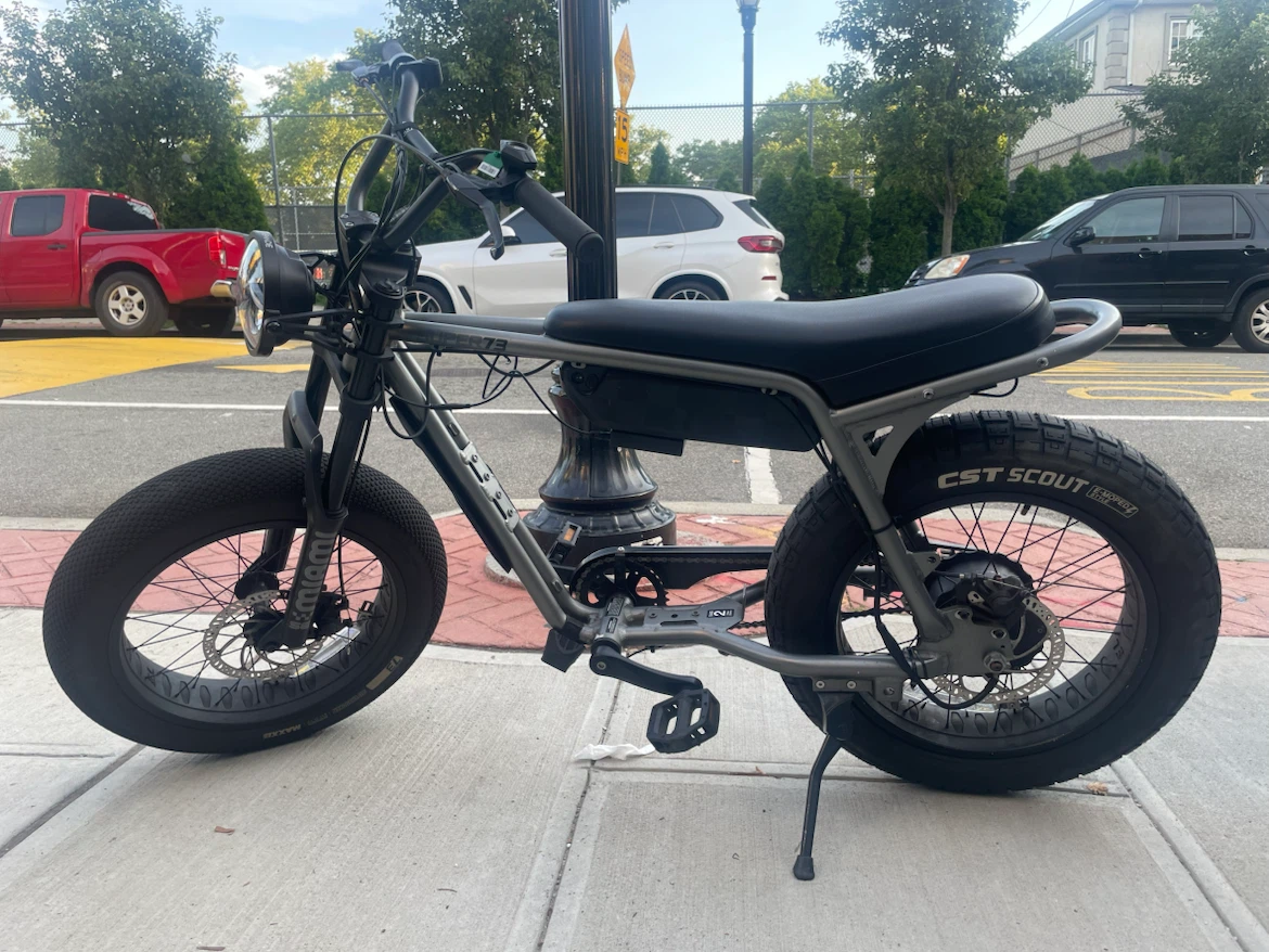 Super73 ZX Electric Bike  (Brand New Tires!)