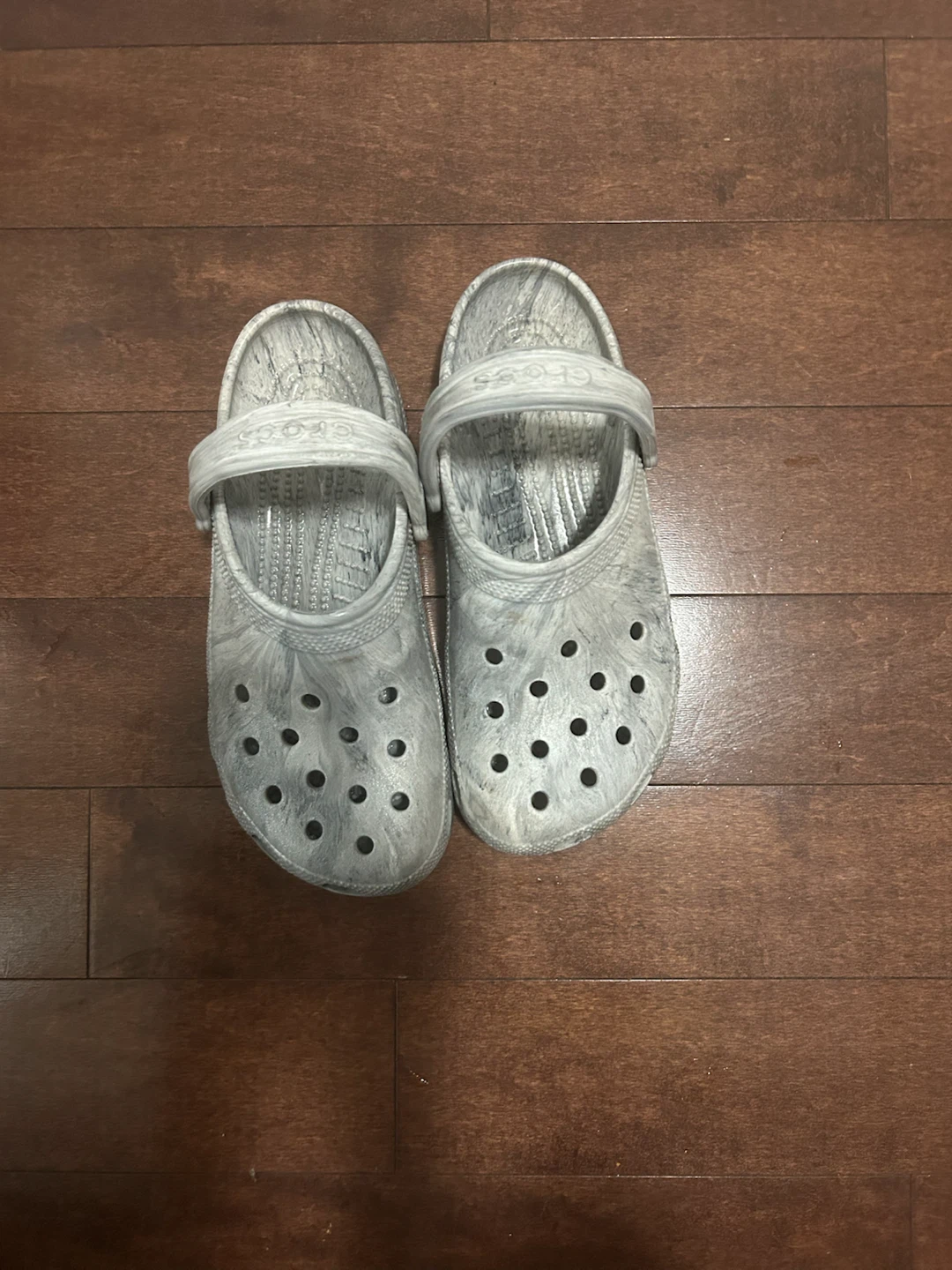 Crocs Classic Marbled Clogs - Grey/White - photo 2