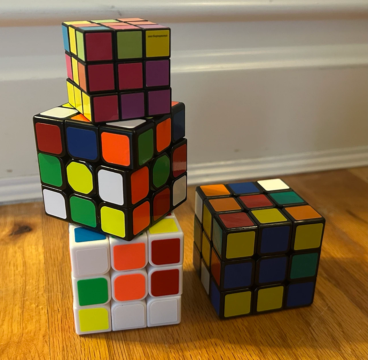 Set of 4 different twisty puzzles/cubes - photo 3