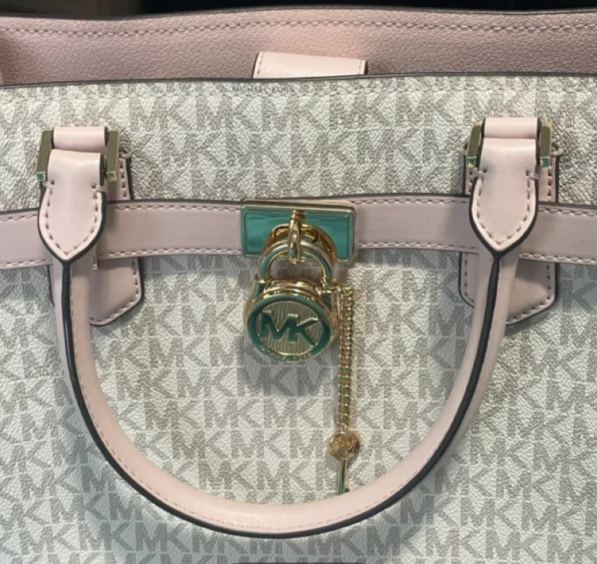 Michael Kors Handbag with Pink Trim - photo 4
