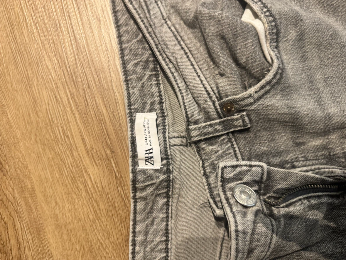 ZARA Grey Denim Jeans - Size EUR 34 - photo 2