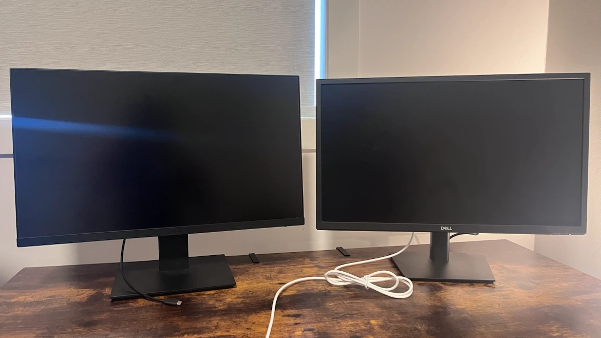 2 Monitors for Sale – Dell & KOORUI (24”)