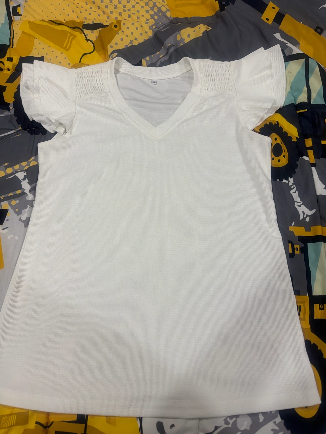 White V-neck T-shirt with Ruffled Sleeves