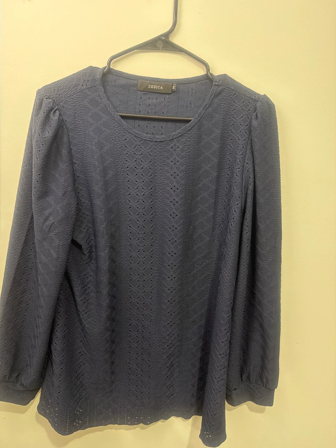 ZESICA Navy Blue Textured Long Sleeve Top - Size M