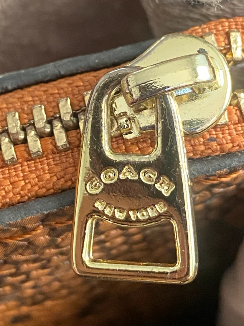 Coach Crossbody Bag with Chain Strap - photo 5