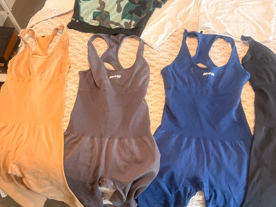 Yoga jumpsuit / tank top , like new - photo 2