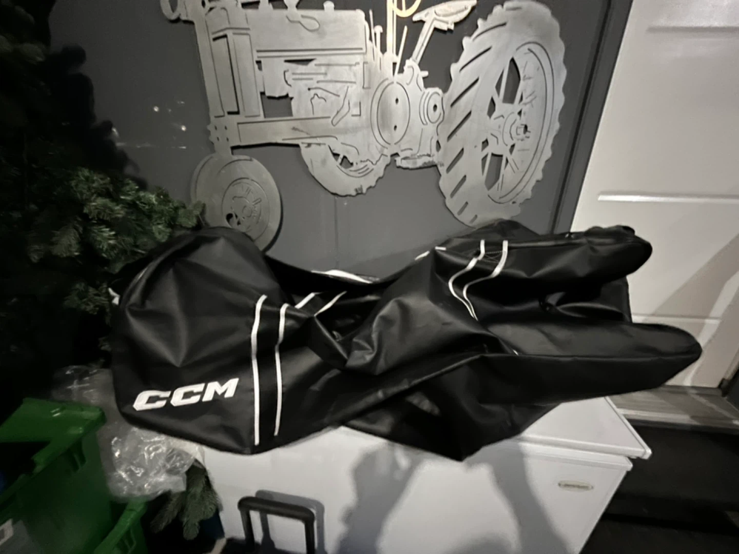 CCM Pro 42” Goalie Carry Bag - photo 2