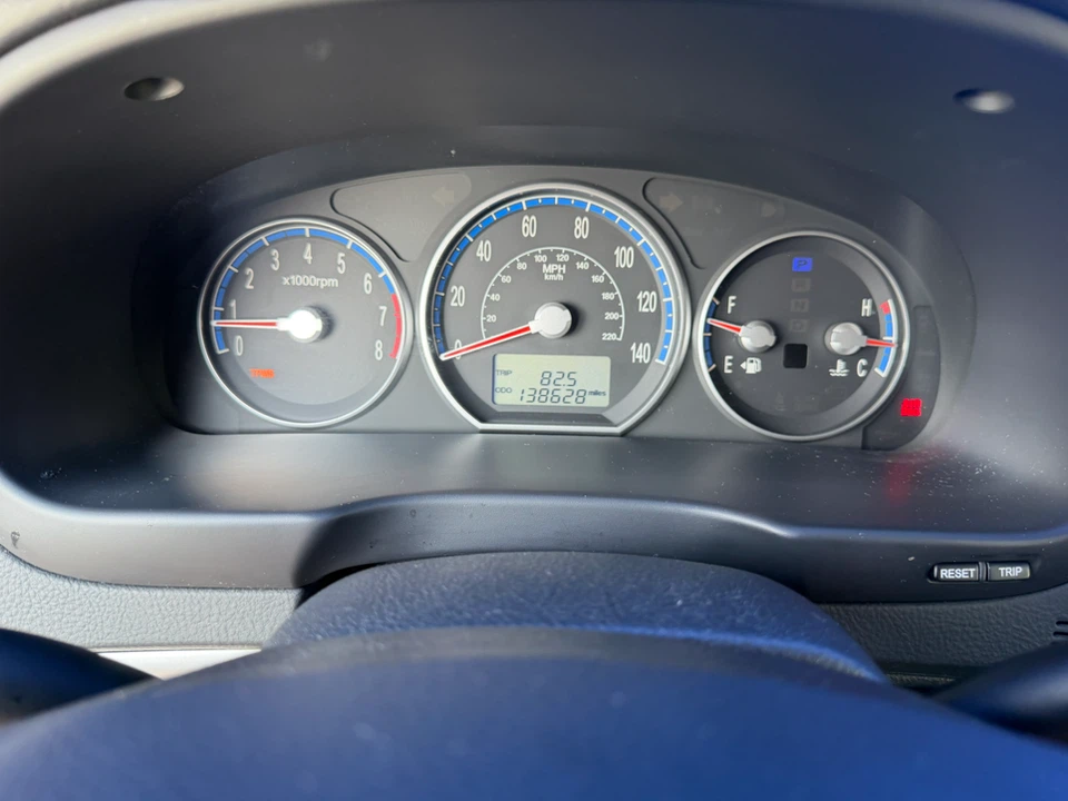 2009 Hyundai Santa Fe Limited SUV - photo 5