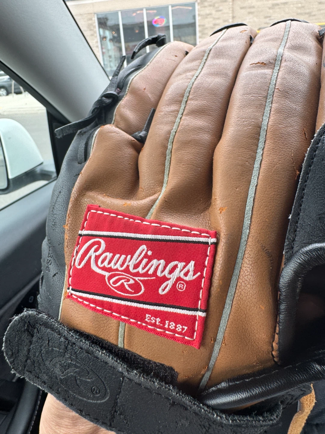 Rawlings PL120 Baseball Glove (used in)
