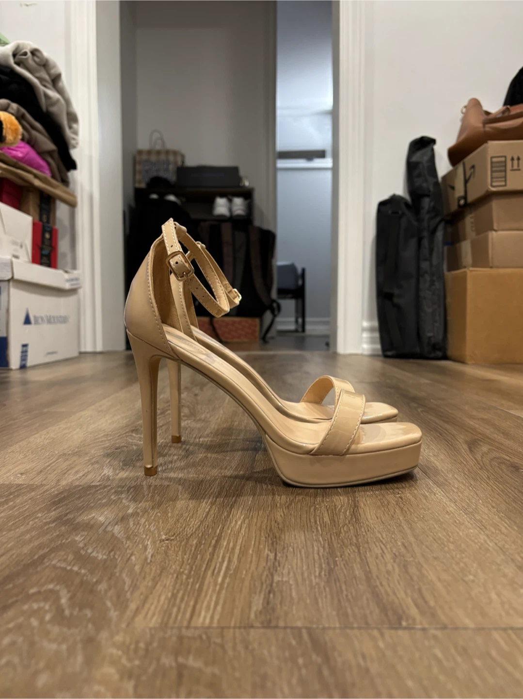 *BRAND NEW* Women’s Heels