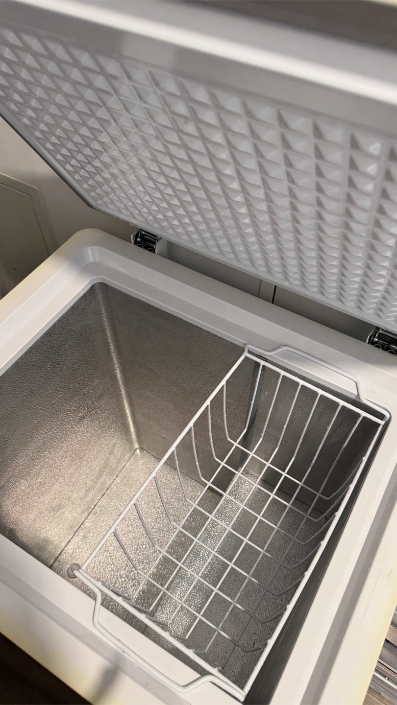 Danby Chest Freezer - photo 2
