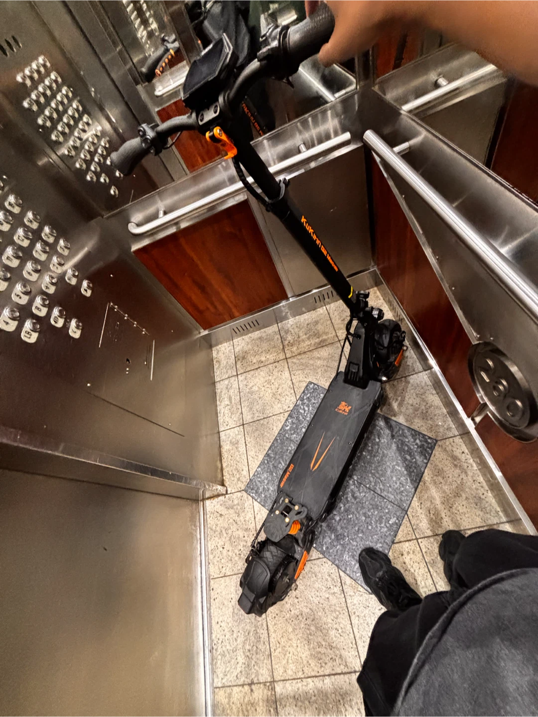 KuKirin G2 Master Electric Scooter - photo 2
