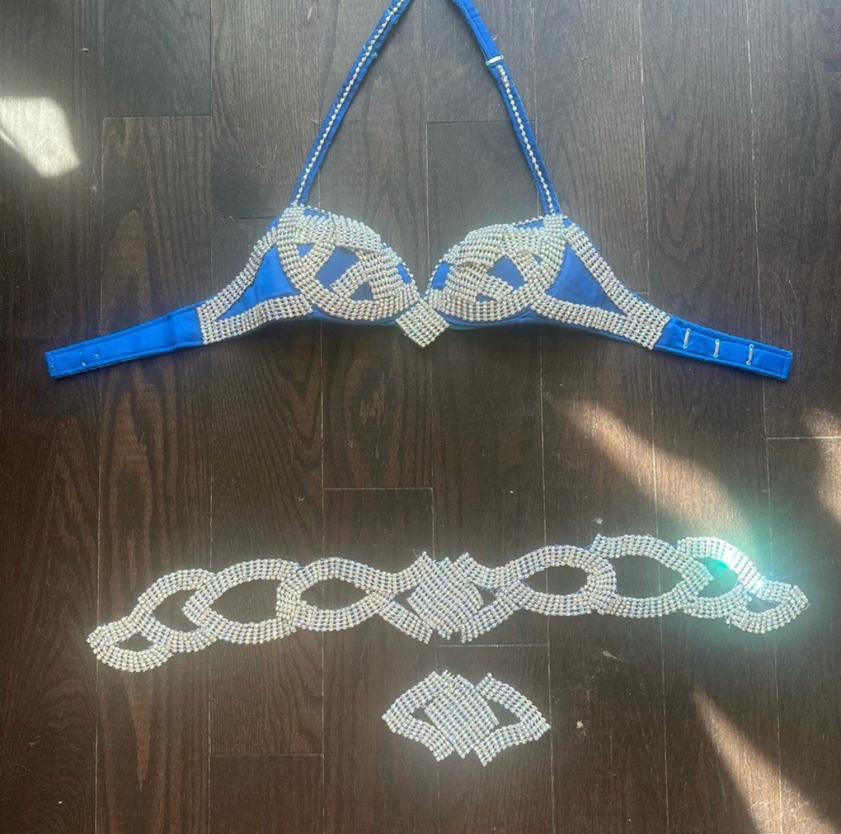 Blue Rhinestone Belly Dance Costume bra & belt Set - photo 2