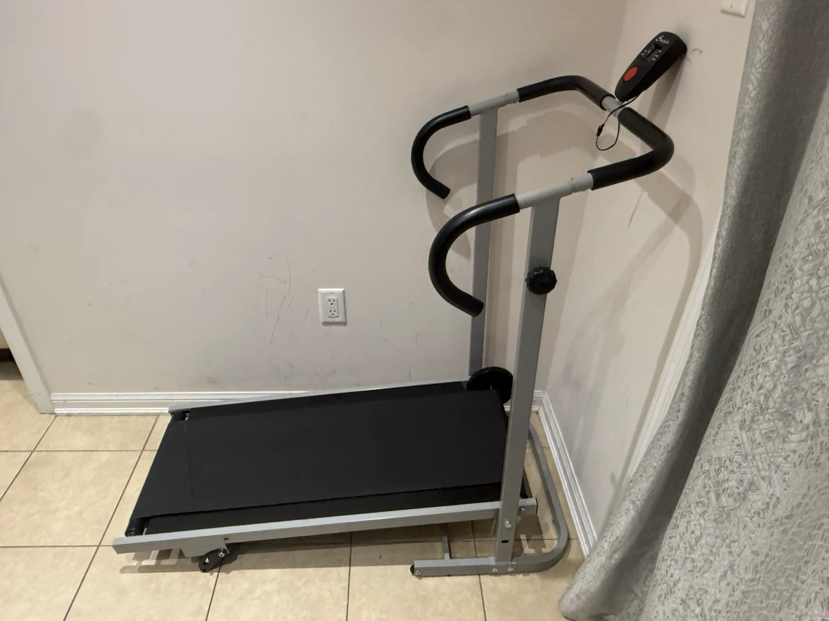Soozier Folding Treadmill - photo 2
