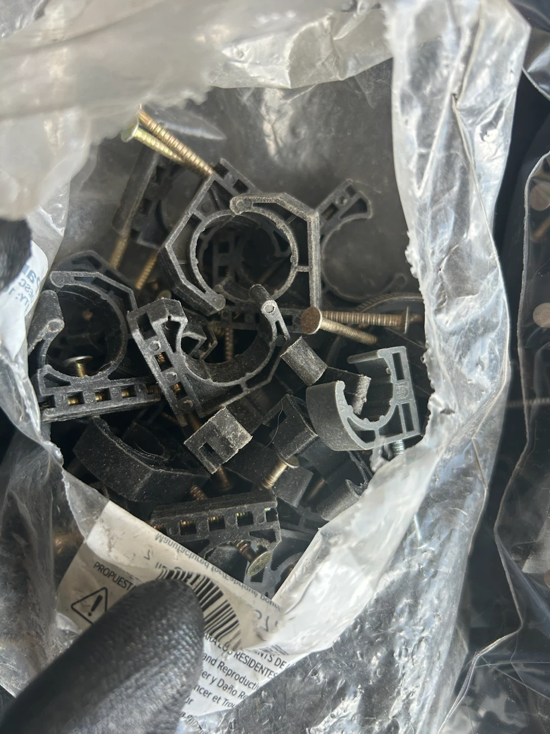 1/2” and 3/4” Poly Half Clamp with Barb
