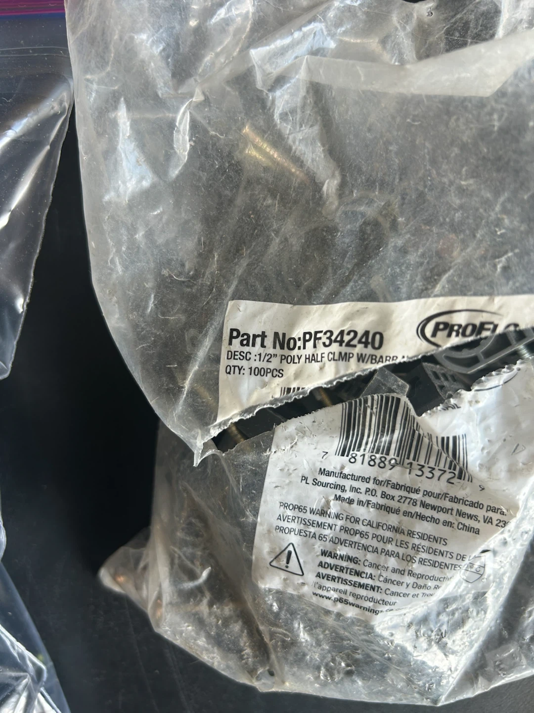 1/2” and 3/4” Poly Half Clamp with Barb - photo 4