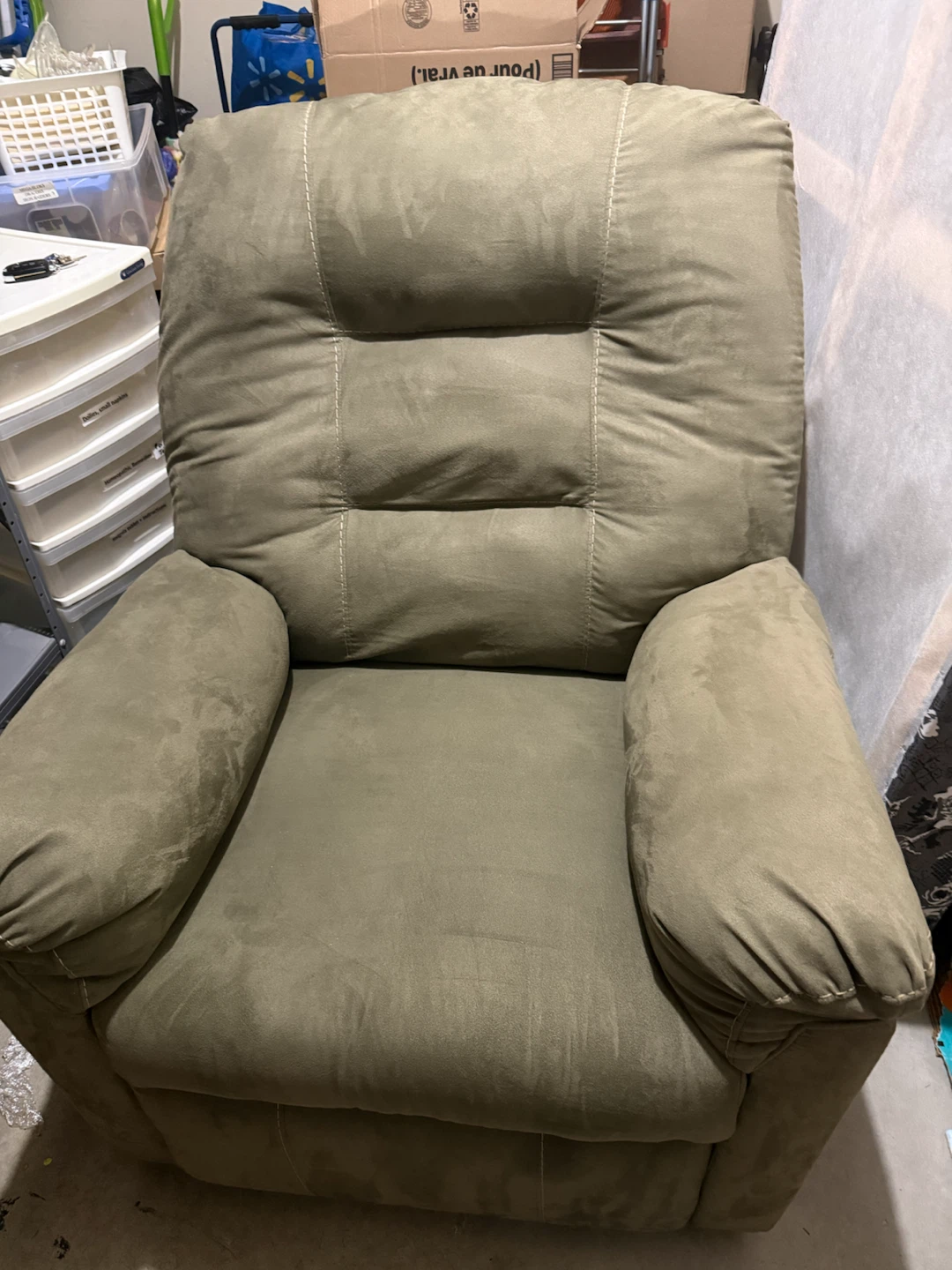 Olive Green Recliner Chair - photo 2