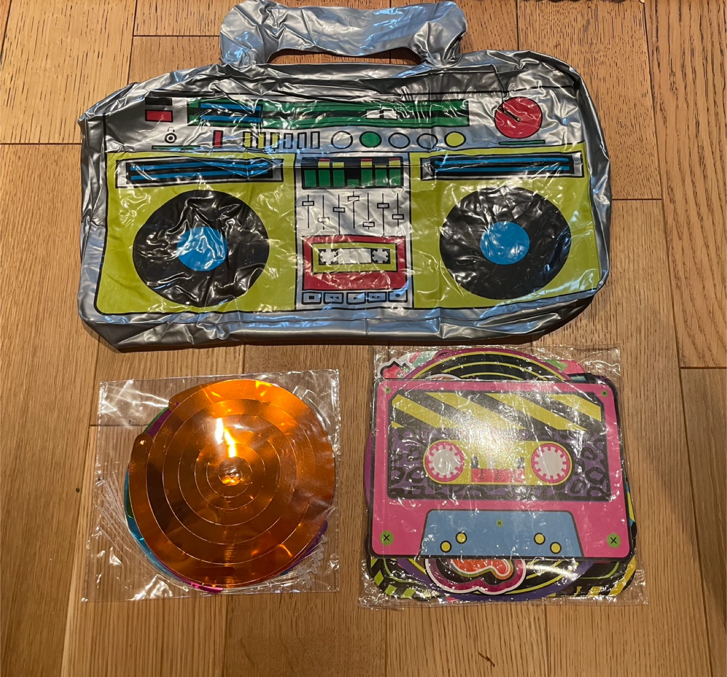 80’s Themed Party Decor - photo 3